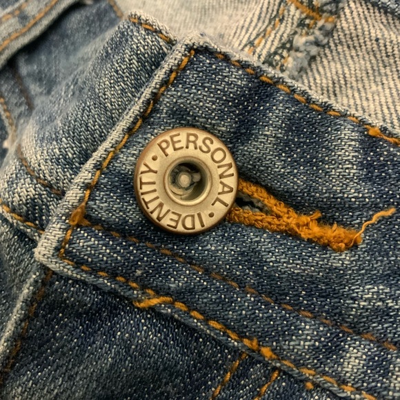 Like New Personal Identity Light Wash Blue Jean Shorts Women - Picture 6 of 11